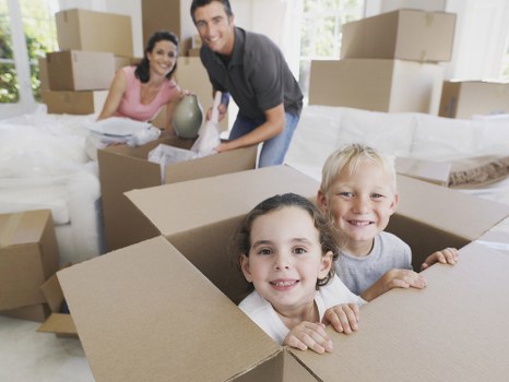Moving van service for homes and flats in Luton