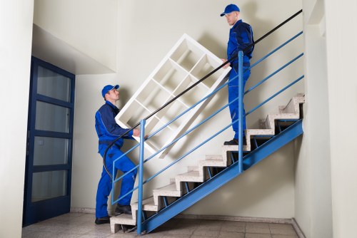 Local van transport for furniture and boxes in Luton